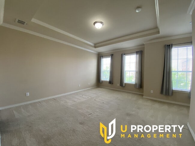 Building Photo - 15831 Breedlove Pl