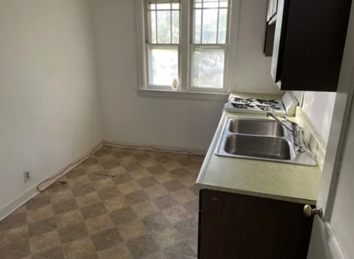 Building Photo - 1520 17th Ave