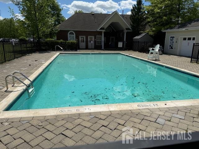 Building Photo - 60 Forest Dr