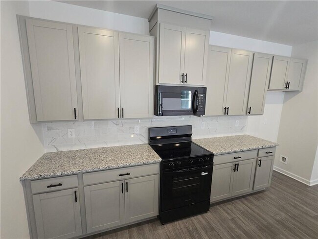 Building Photo - 705 Shetland Trl