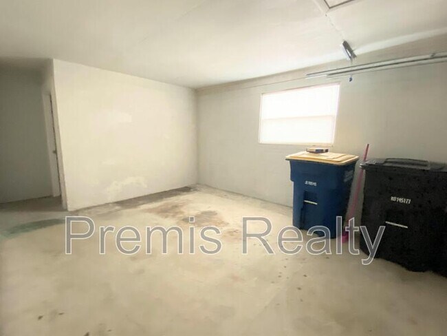 Building Photo - 1416 Druid Rd