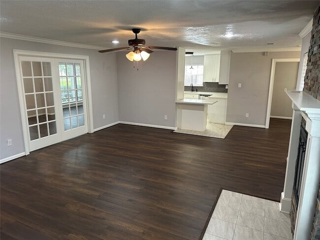 Building Photo - 11610 Cypresswood Dr