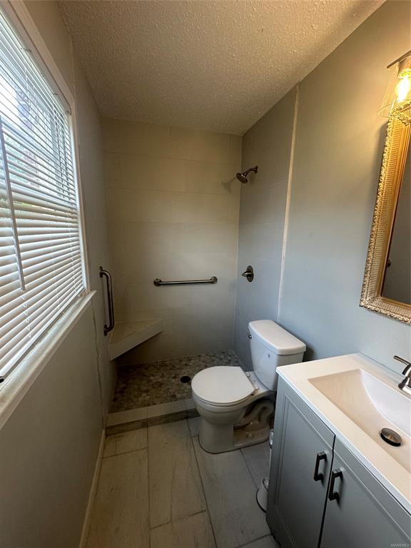 Building Photo - 4336 Donovan Dr