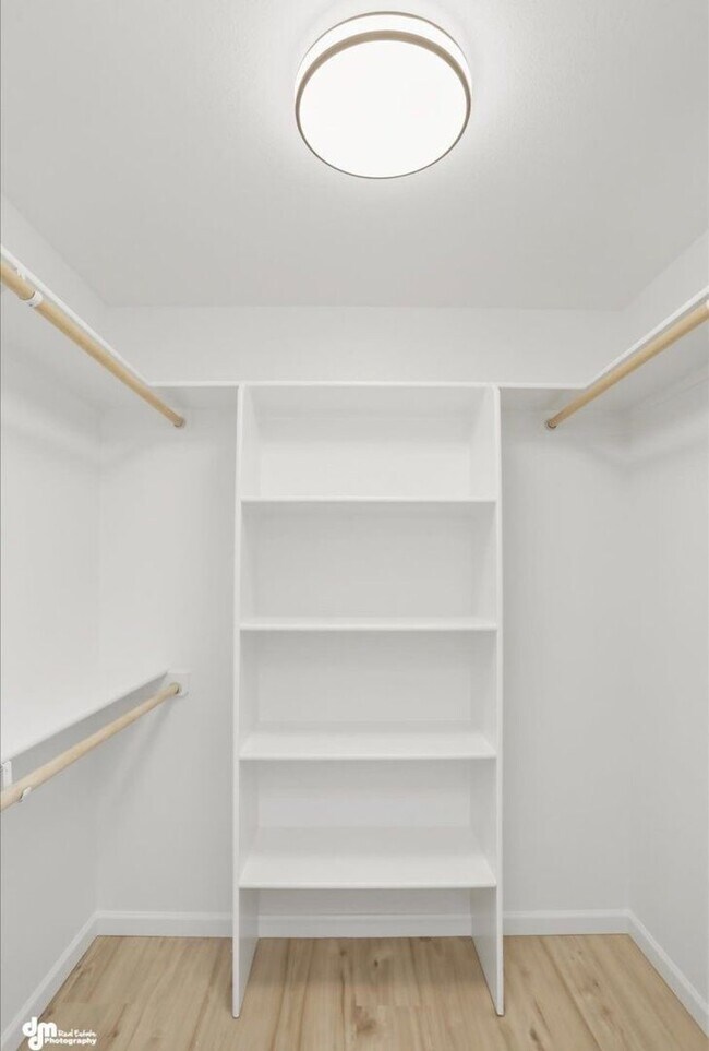 Building Photo - 336 Ashbrook Dr