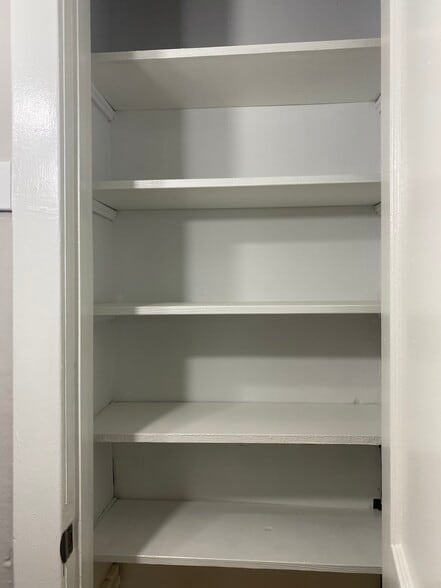 Building Photo - 5301 W Winona St