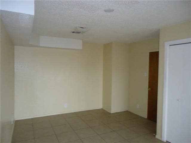 Building Photo - 1309 Westcott Dr