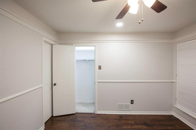 Building Photo - 16114 Shadybank Dr