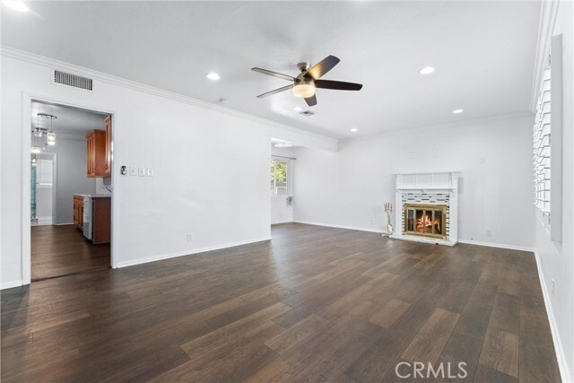Building Photo - 311 N Dexford Dr