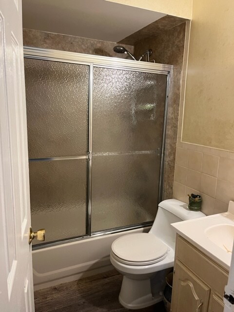 Building Photo - 40-33 97th St