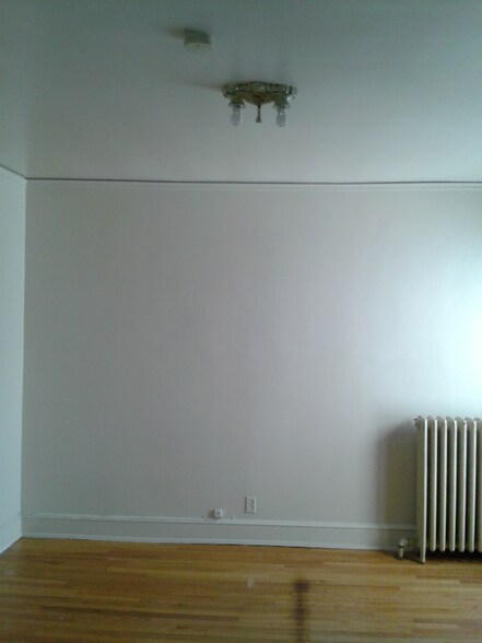 Building Photo - 1408 S 79th St