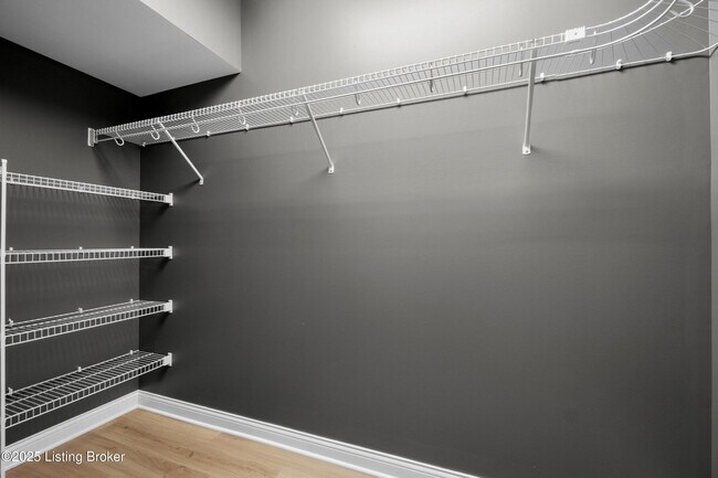 Building Photo - 5508 Rock Valley Way