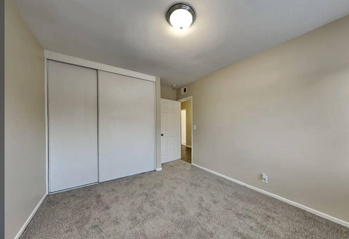 Building Photo - 403 Woodbine St