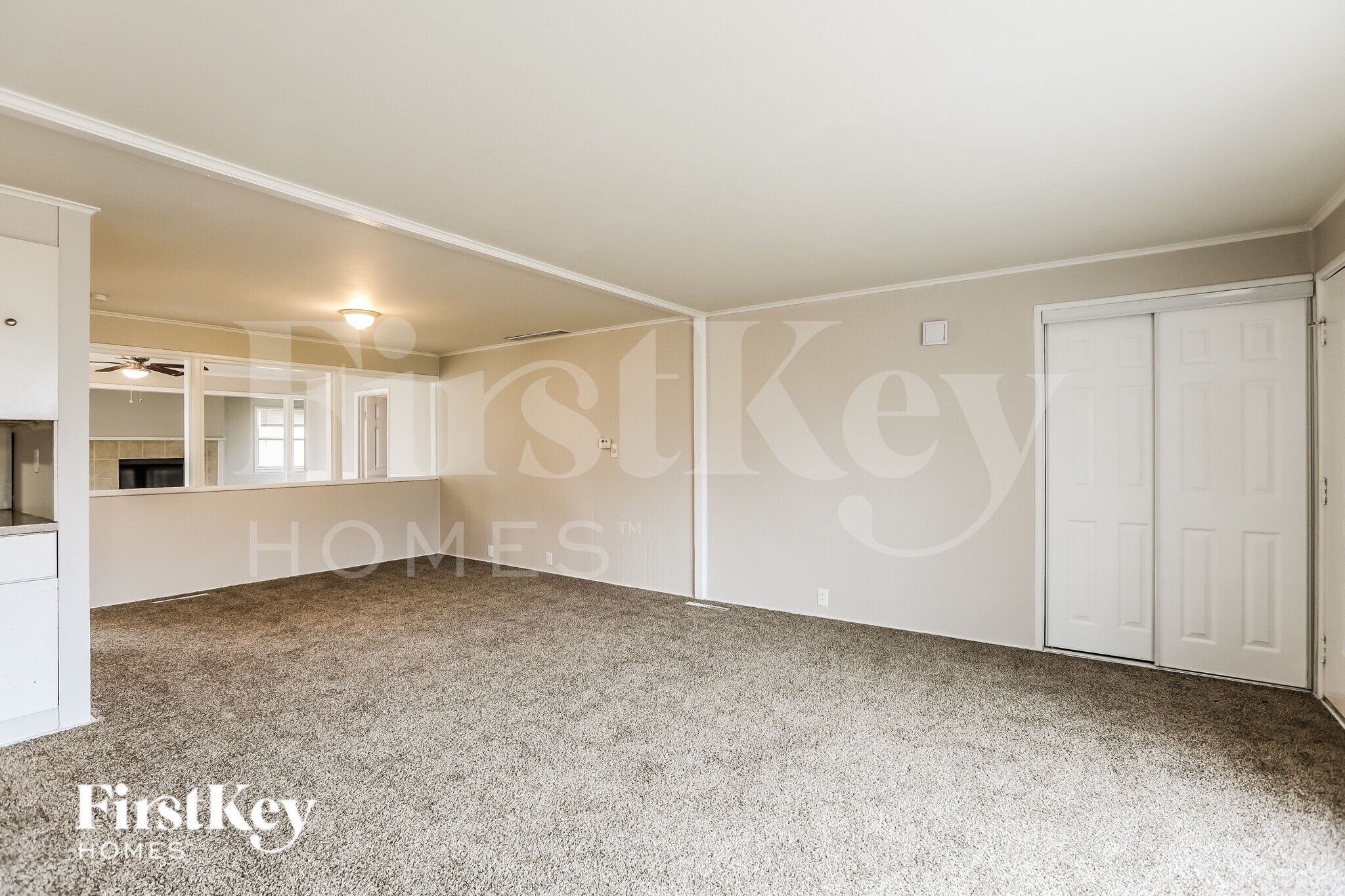 Building Photo - 803 NE 61st St