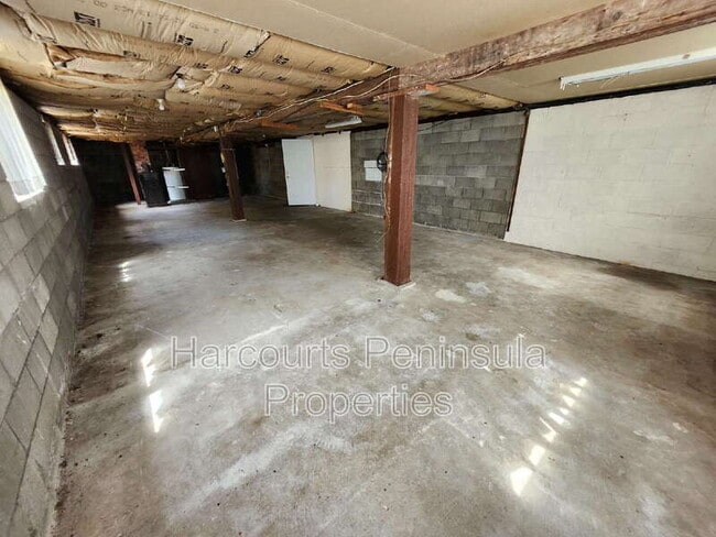 Building Photo - 1311 Park Ave
