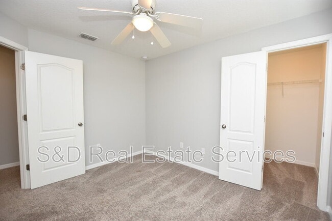 Building Photo - 4139 Shadetree Ln