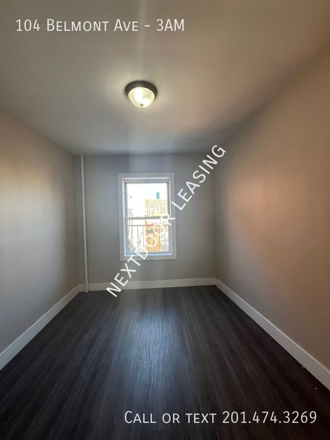 Building Photo - 104 Belmont Ave