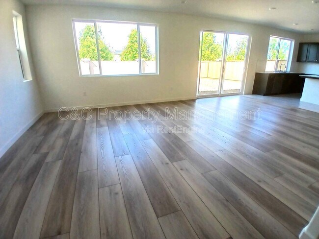 Building Photo - 5339 Shenandoah Pl