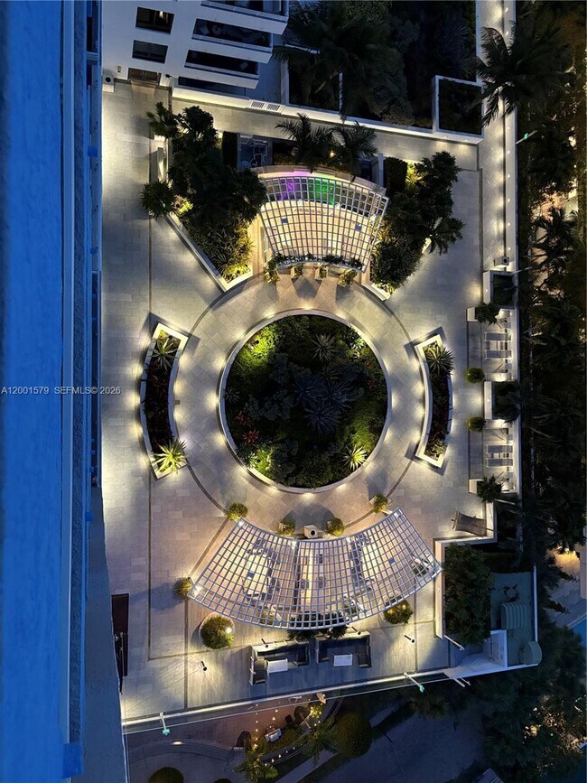 Building Photo - 1330 West Ave