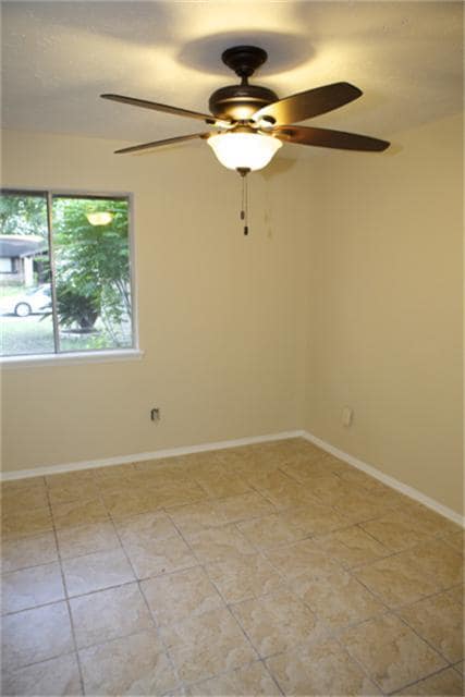 Building Photo - 7722 Sunbonnet Ln