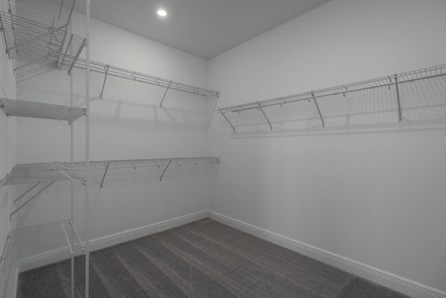 Building Photo - 318 Rafael Blvd NE