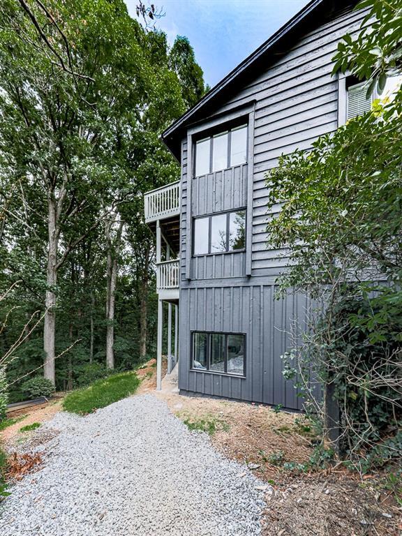 Building Photo - 120 Huntcliff Point NE