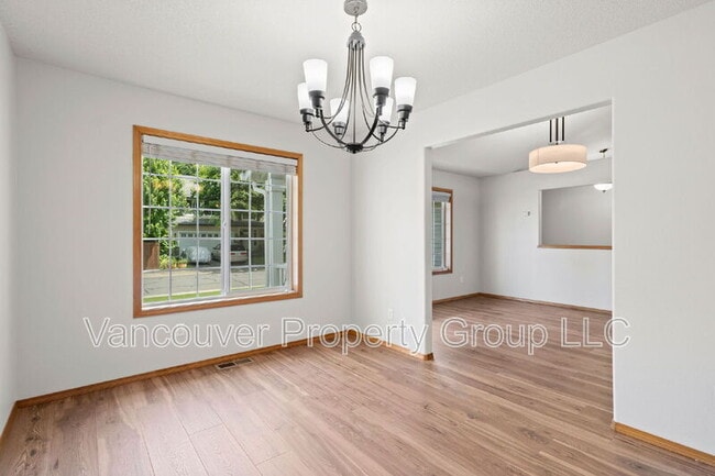 Building Photo - 3106 NE 183rd Pl