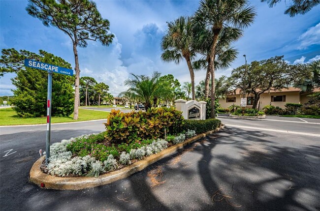 Building Photo - 1682 Seascape Cir