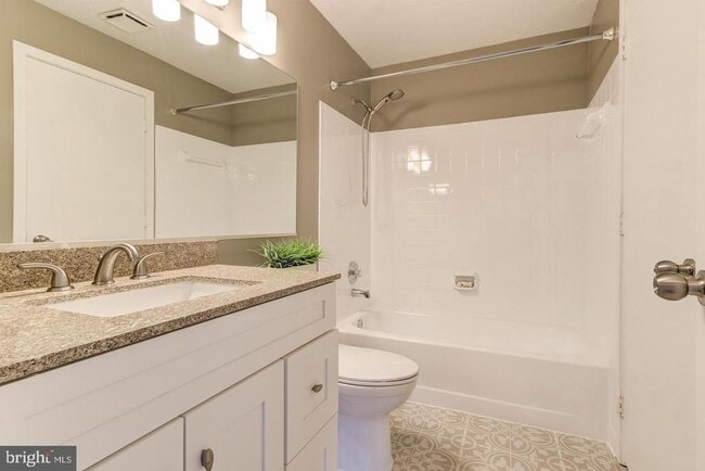 Building Photo - 11707 Summerchase Cir