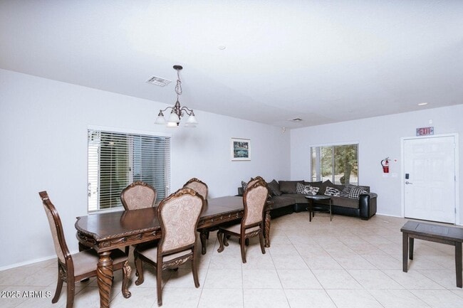 Building Photo - 19367 W Madison St