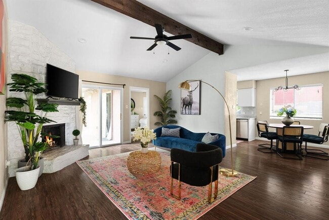 Building Photo - 2320 Montclaire St