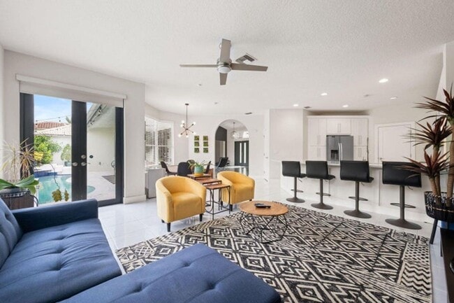 Building Photo - 10982 Ravel Ct