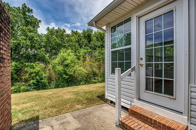 Building Photo - 540 Battlecreek Way