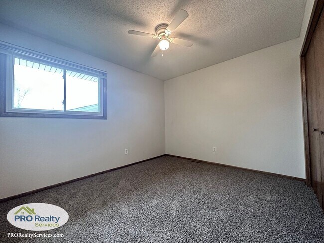 Building Photo - 13350 Timber Crest Dr