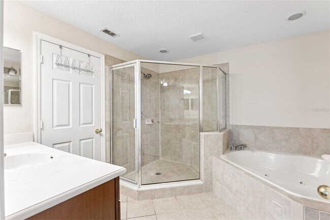 Building Photo - 1244 Travertine Terrace