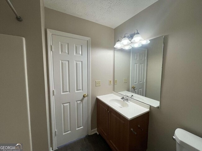 Building Photo - 3774 Meadow Creek Dr