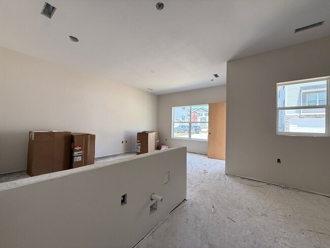 Building Photo - Pre-Leasing Now: Buffalo Ridge Townhomes | 2 Bed, 2 Bath, Attached Garage