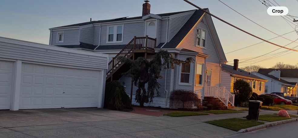 Building Photo - 24 Sharp St