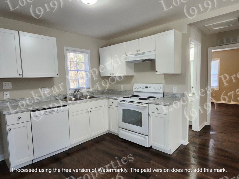 Kitchen - 610 Hugh St