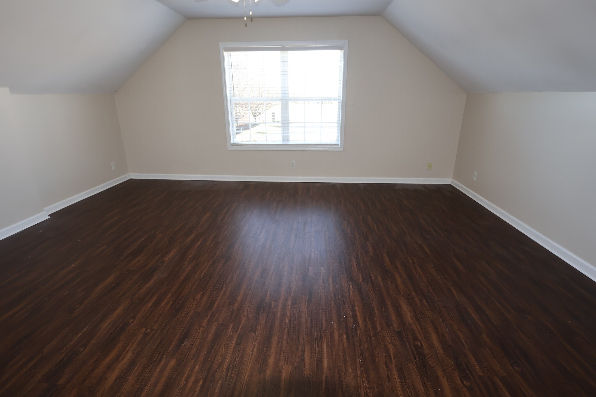 Bonus Room - 999 Culverson Ct