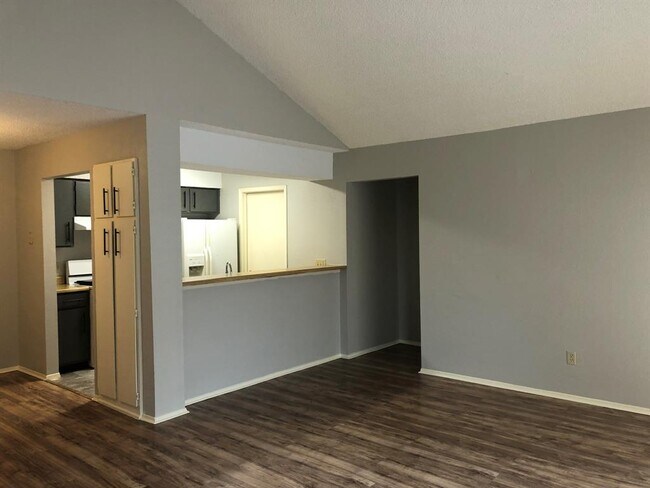 Building Photo - 7002 Ivory Key Ct