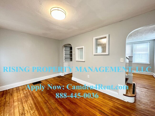 Building Photo - Newly Renovated 2 bedroom 1 bathroom home ...