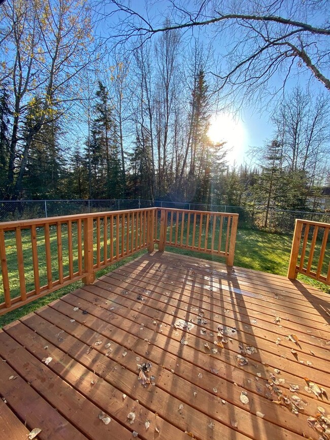 Building Photo - SOLDOTNA RANCH!