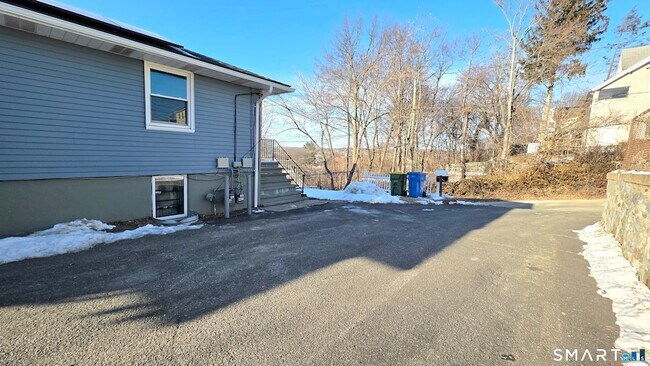 Building Photo - 32 Post St