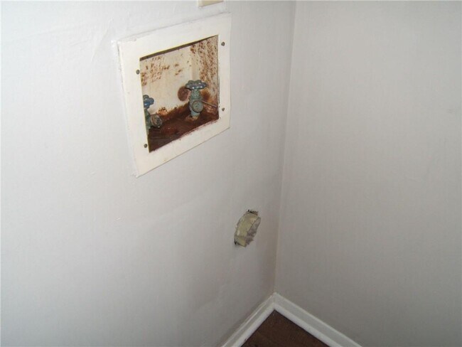 Building Photo - 4701 Flat Shoals Rd