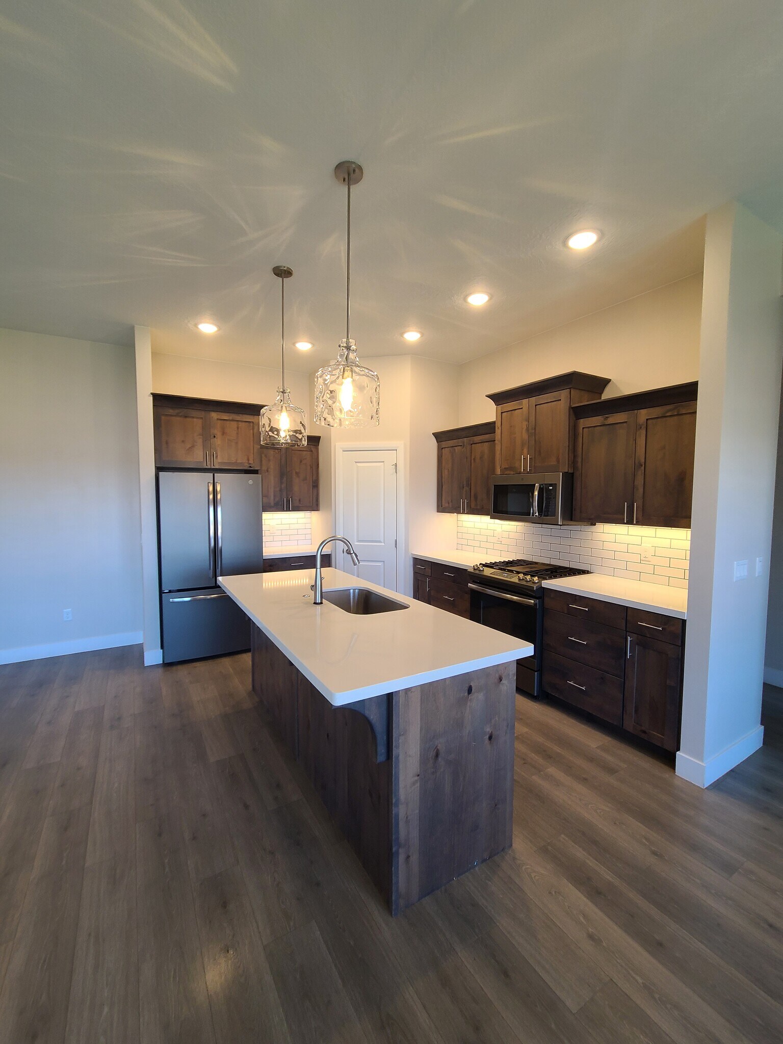Building Photo - 2156 W War Admiral Ln