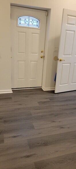 Building Photo - 1109 S 23rd St