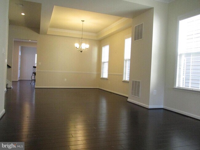 Building Photo - 7303A Hayfield Rd