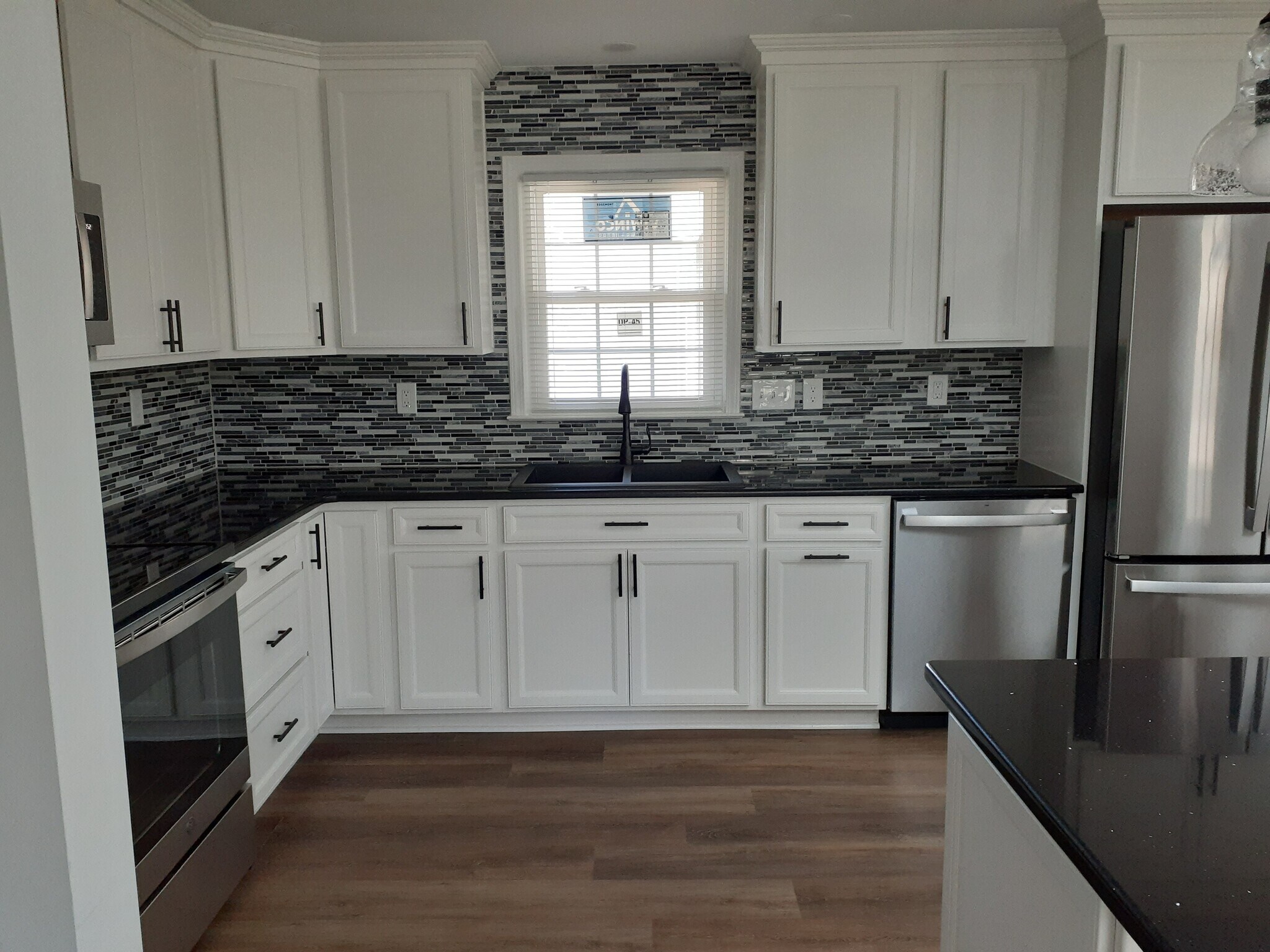 kitchen - 200 Adair St
