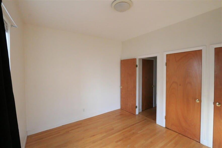 Building Photo - 60 Sacramento St