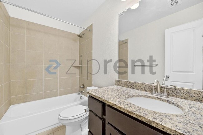 Building Photo - 1512 Chama Dr